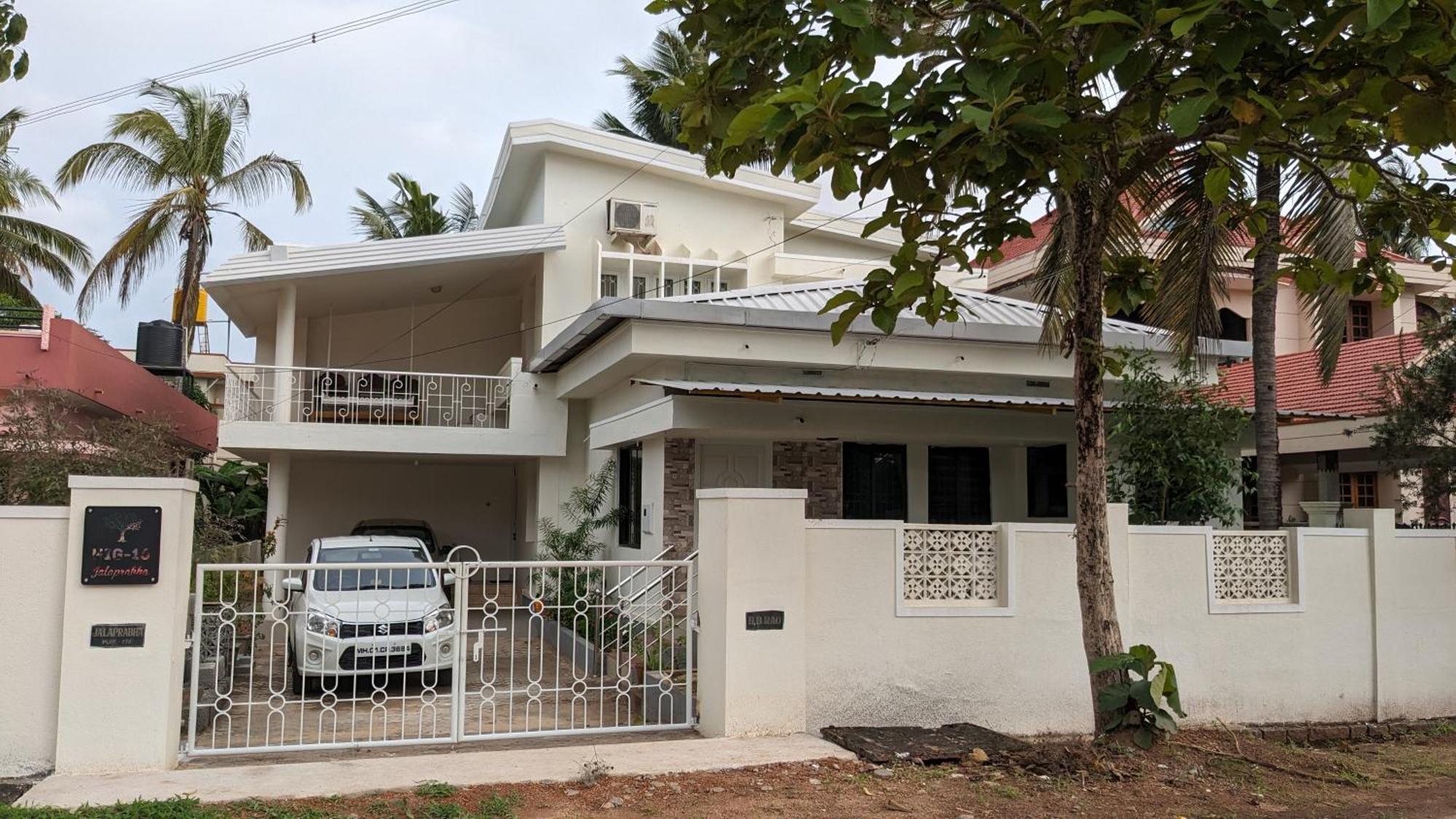 Jalaprabha House Manipala Vila Udupi Exterior foto